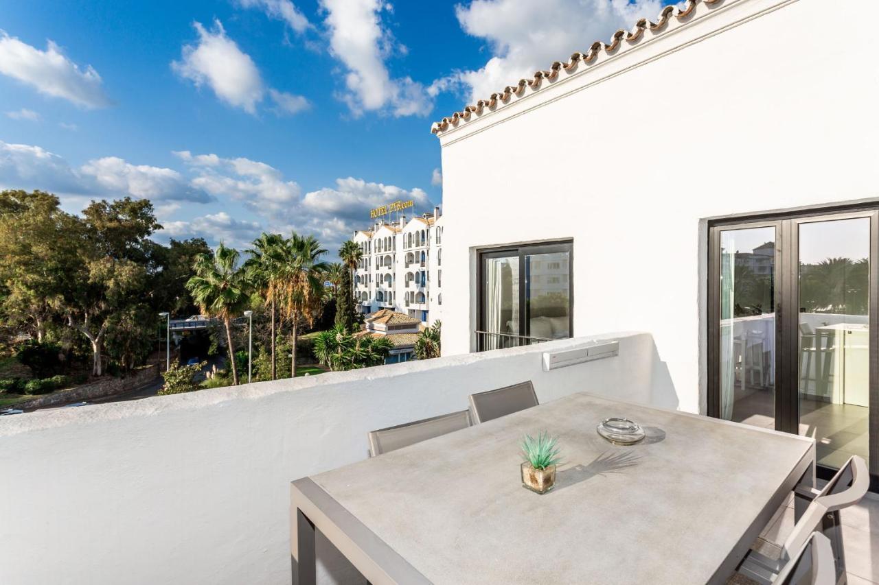By Riva - Chic, Contemporary Studio In Puerto Banus Gardens Марбелья Экстерьер фото